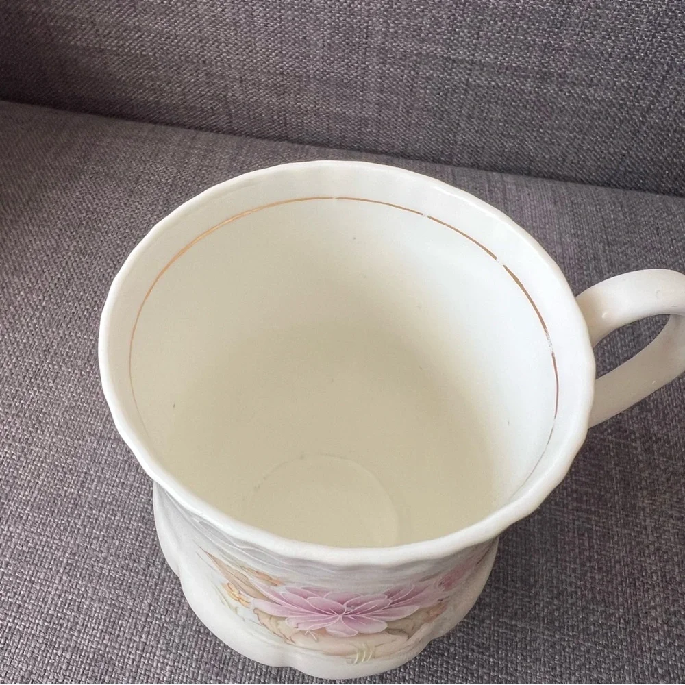 Crown Ceramics LTD India Charming Pink Floral Mug vintage - Picture 4 of 9
